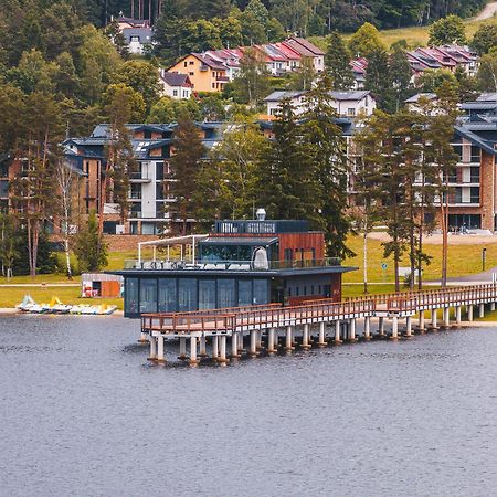 Molo Lipno Resort Luxusni Apartman 4Kk เชสกี้ครุมลอฟ ภายนอก รูปภาพ