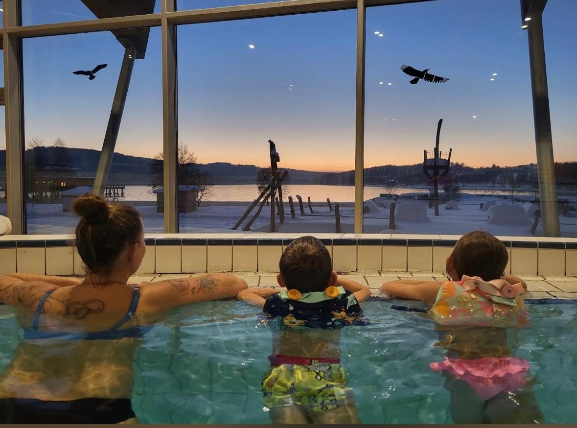 Molo Lipno Resort Luxusni Apartman 4Kk เชสกี้ครุมลอฟ ภายนอก รูปภาพ