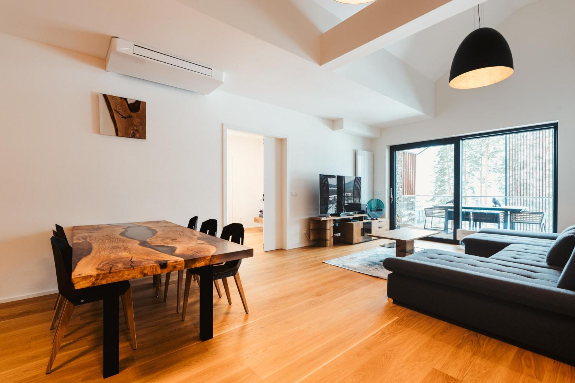 Molo Lipno Resort Luxusni Apartman 4Kk เชสกี้ครุมลอฟ ภายนอก รูปภาพ