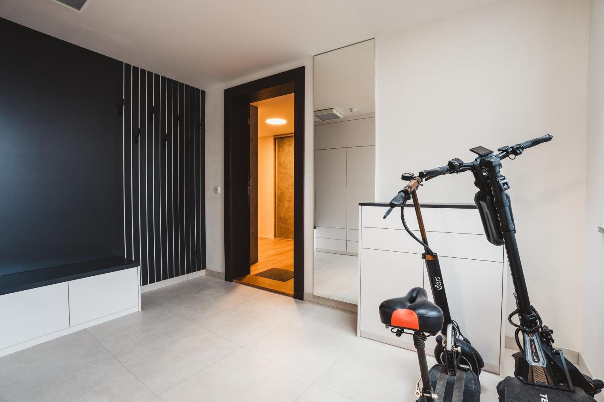 Molo Lipno Resort Luxusni Apartman 4Kk เชสกี้ครุมลอฟ ภายนอก รูปภาพ